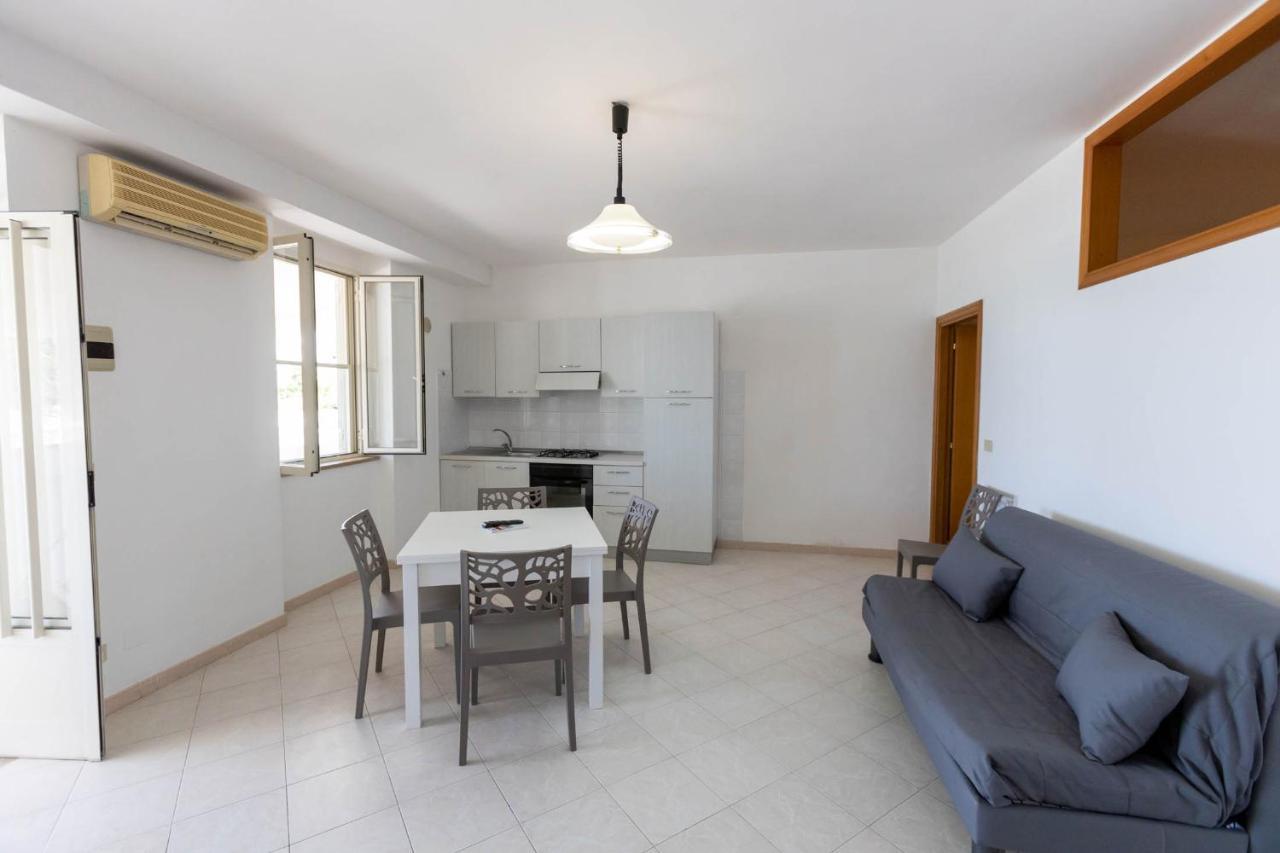 Residence Tramonto Пескичи Экстерьер фото